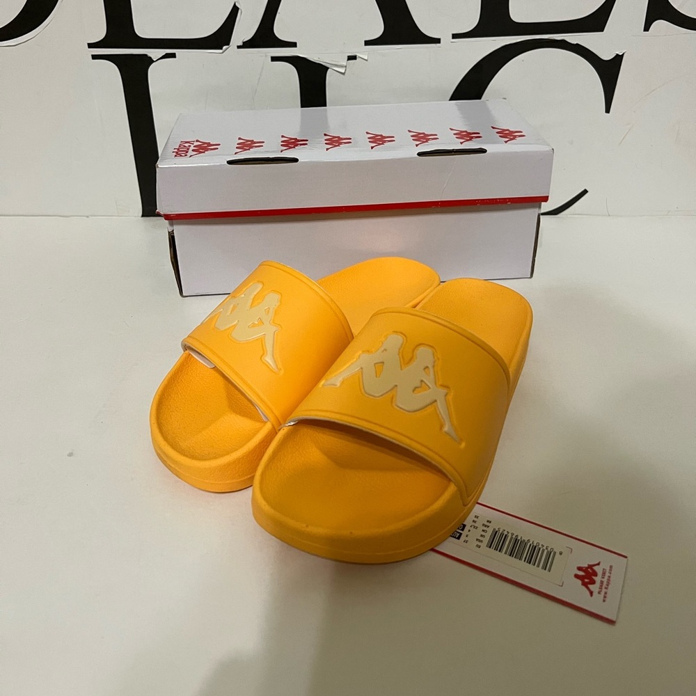 Kappa yellow slides size 5 brand new in box
